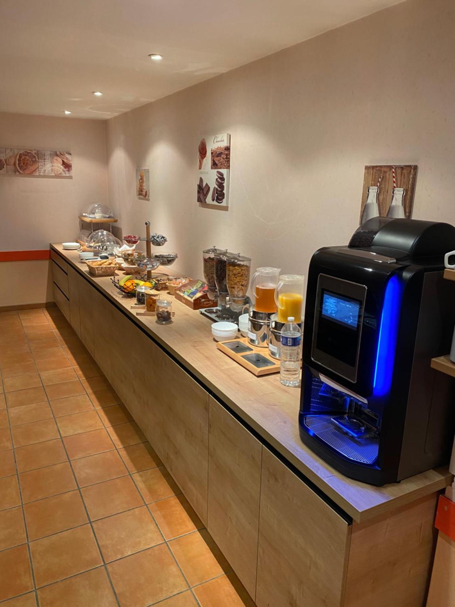 Nouvel Hotel Lons-le-Saunier Eksteriør billede
